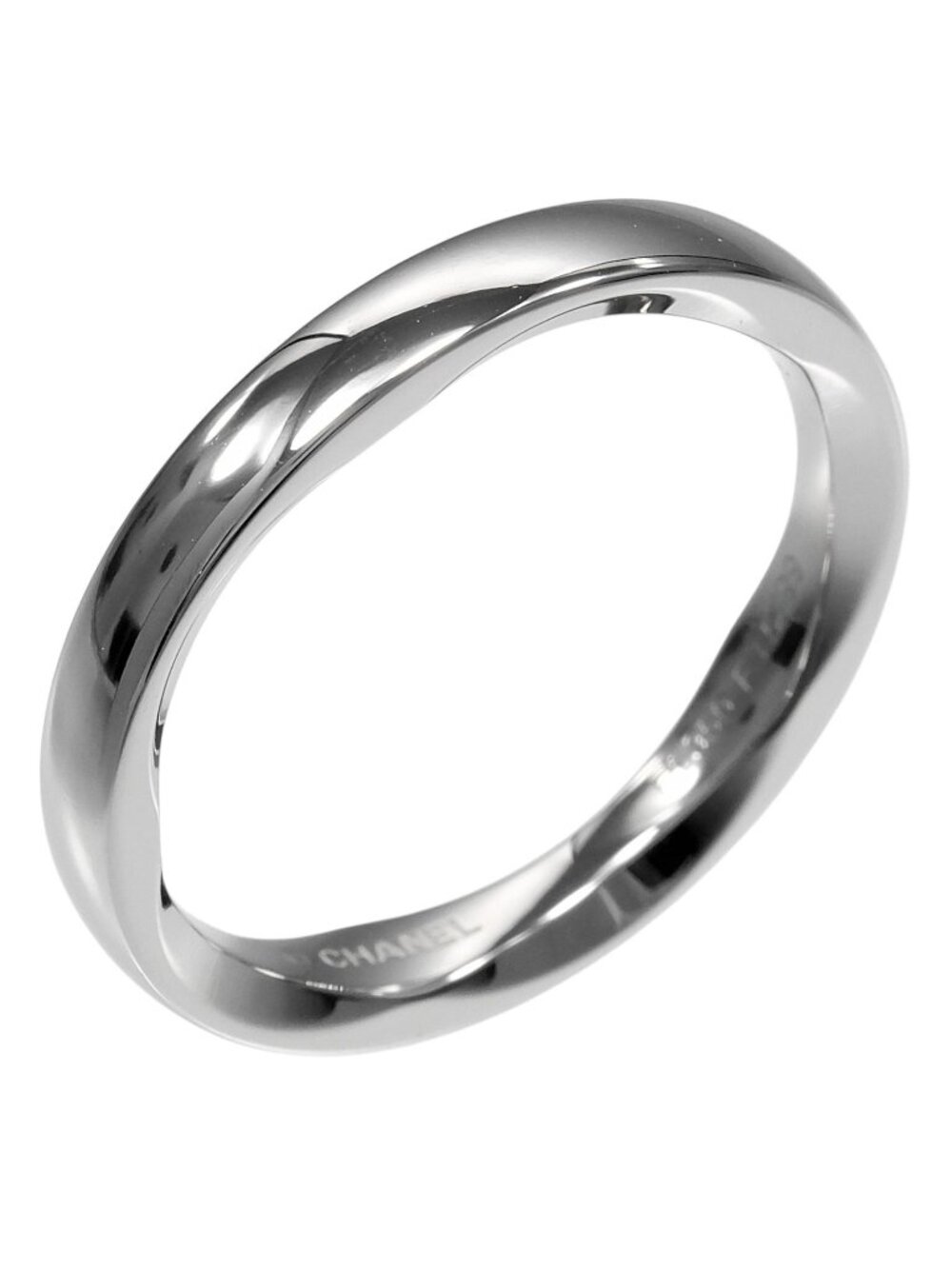 Chanel Camellia Marriage Platinum Ring